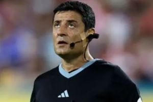 BBC：英超将在美国系列赛试行裁判随身摄像头，未来可能用于联赛