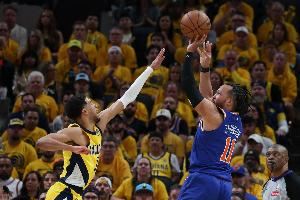 库班：刚进联盟时布伦森进攻手段单一 现在中距离准得像印钞机