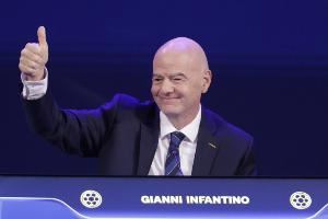 詹俊：网球比赛有外卡 国际足联针对世界杯是否考虑借鉴此设定?